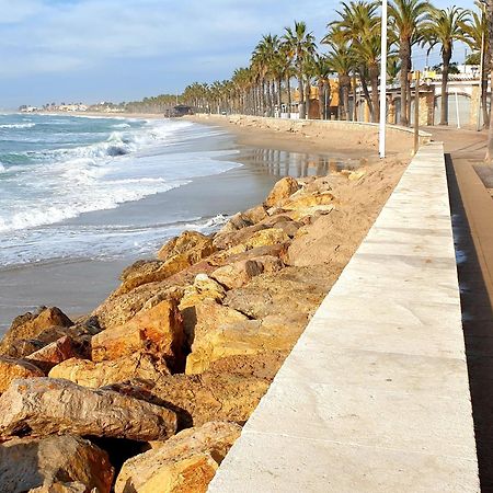 Suitur Beachfront Apartment Roc De Sant Gaieta Roda de Bará Εξωτερικό φωτογραφία
